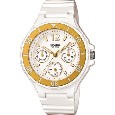 Montre Casio Collection LRW-250H-9A1V Ladies Resin