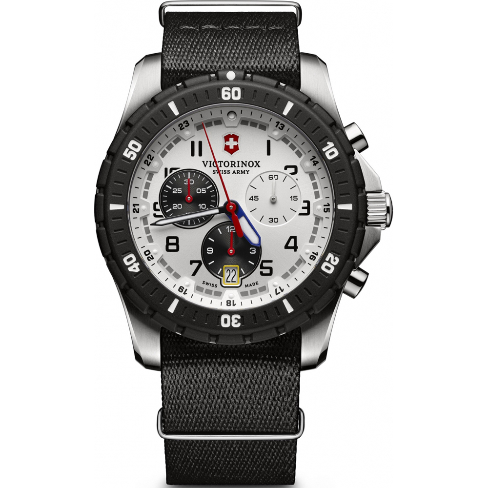 Montre Victorinox Swiss Army Maverick 241680.1