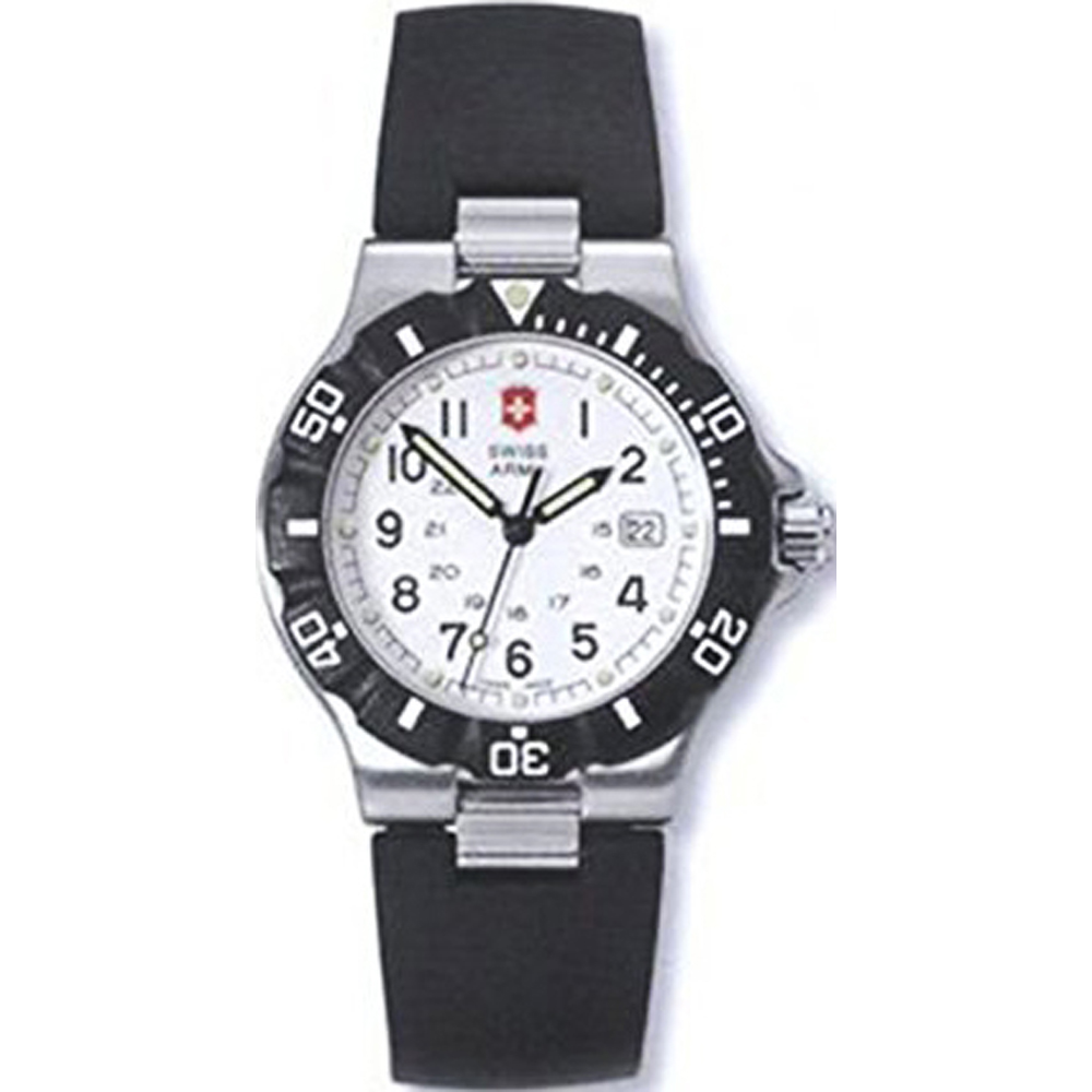 Montre Victorinox Swiss Army V.25000.CB Summit